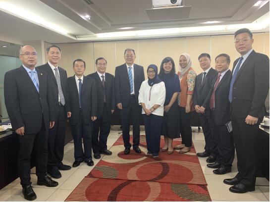 Wang Yuefei dan pihaknya bertemu dengan Farah, Wakil Ketua Komite Koordinasi Penanaman Modal Indonesia
